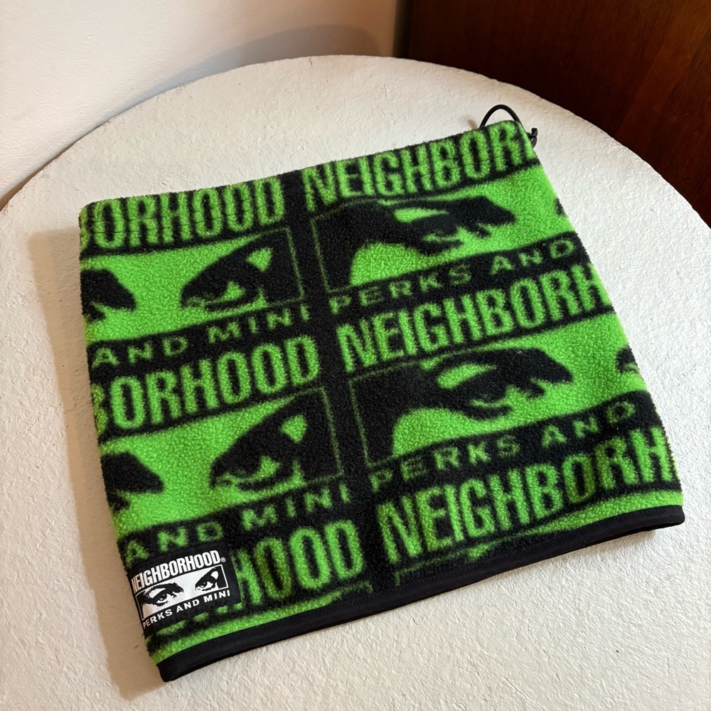 Perks And Mini Neighbourhood Edition Fleece Scarf  Black And Green